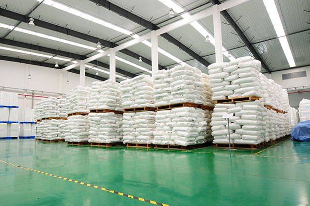 Nonwoven fabric 05